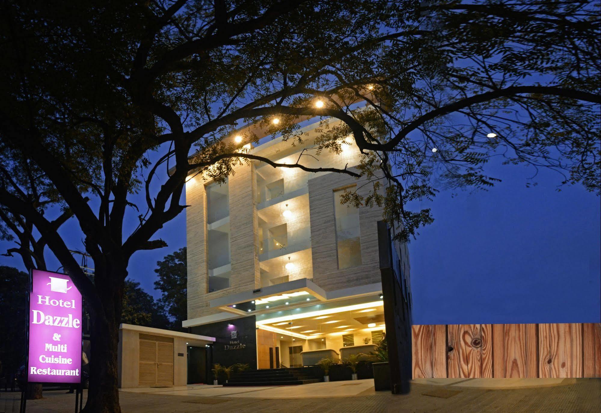 Dazzle By One Earth Hotel Agra  Exterior photo